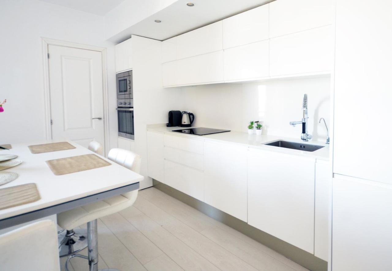 Modern Apartment In فالنسيا المظهر الخارجي الصورة