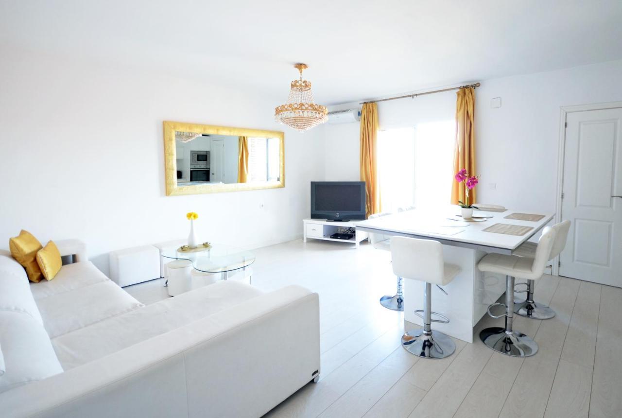 Modern Apartment In فالنسيا المظهر الخارجي الصورة