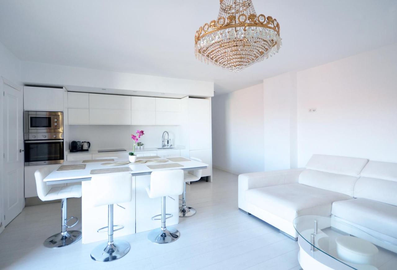 Modern Apartment In فالنسيا المظهر الخارجي الصورة