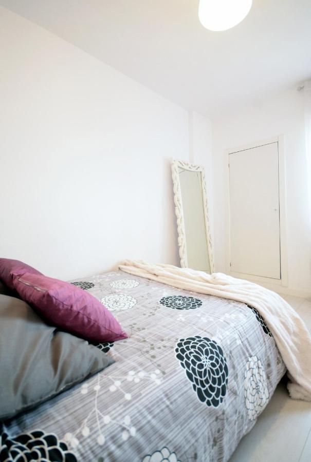 Modern Apartment In فالنسيا المظهر الخارجي الصورة